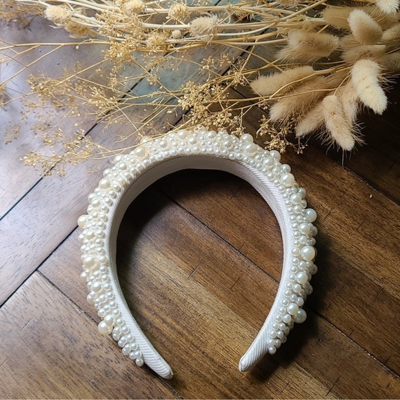NWOT BHLDN Pearl Embellished Headband. - Picture 4 of 6